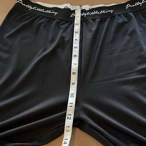 PLT PRETTY LITTLE THING Black Stretch Joggers - Size US 12 - Picture 7 of 10
